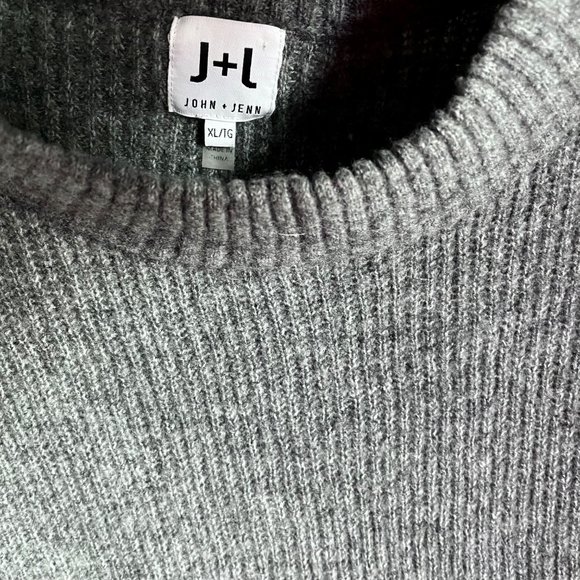 Anthropologie Gray Crewneck Sweater with Pink Sleeve Stripes - Picture 4 of 11